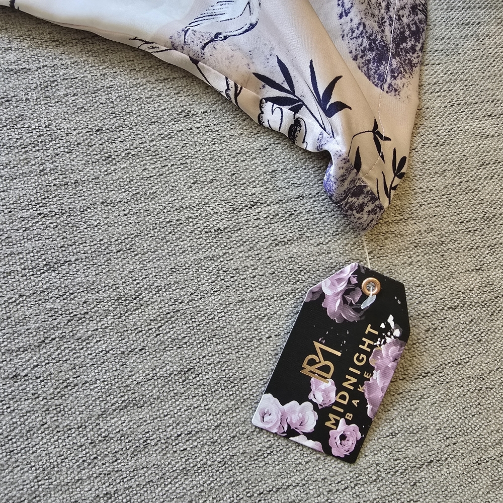 Midnight Bakery Floral Satin Kimono Robe - Cream, Pink, and Navy Blue XS/S - Picture 5 of 7
